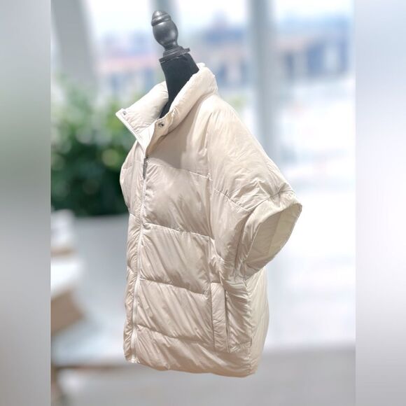 🔥 UGG Reversible Winter Snow Insulated Oversized Puffer Vest Size L - Picture 13 of 16